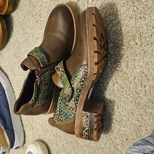 Ankle boots. Brown leather with green print on sides zipper and velcro.